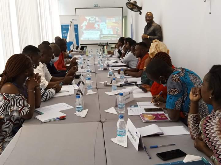 Article : La fondation Konrad Adenauer a offert une formation sur la crédibilité du journalisme